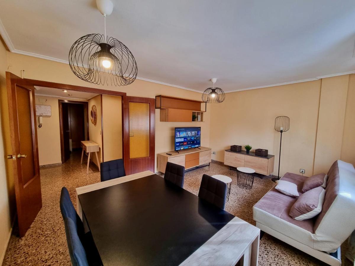 Apartamento Montse Zaragoza Buitenkant foto