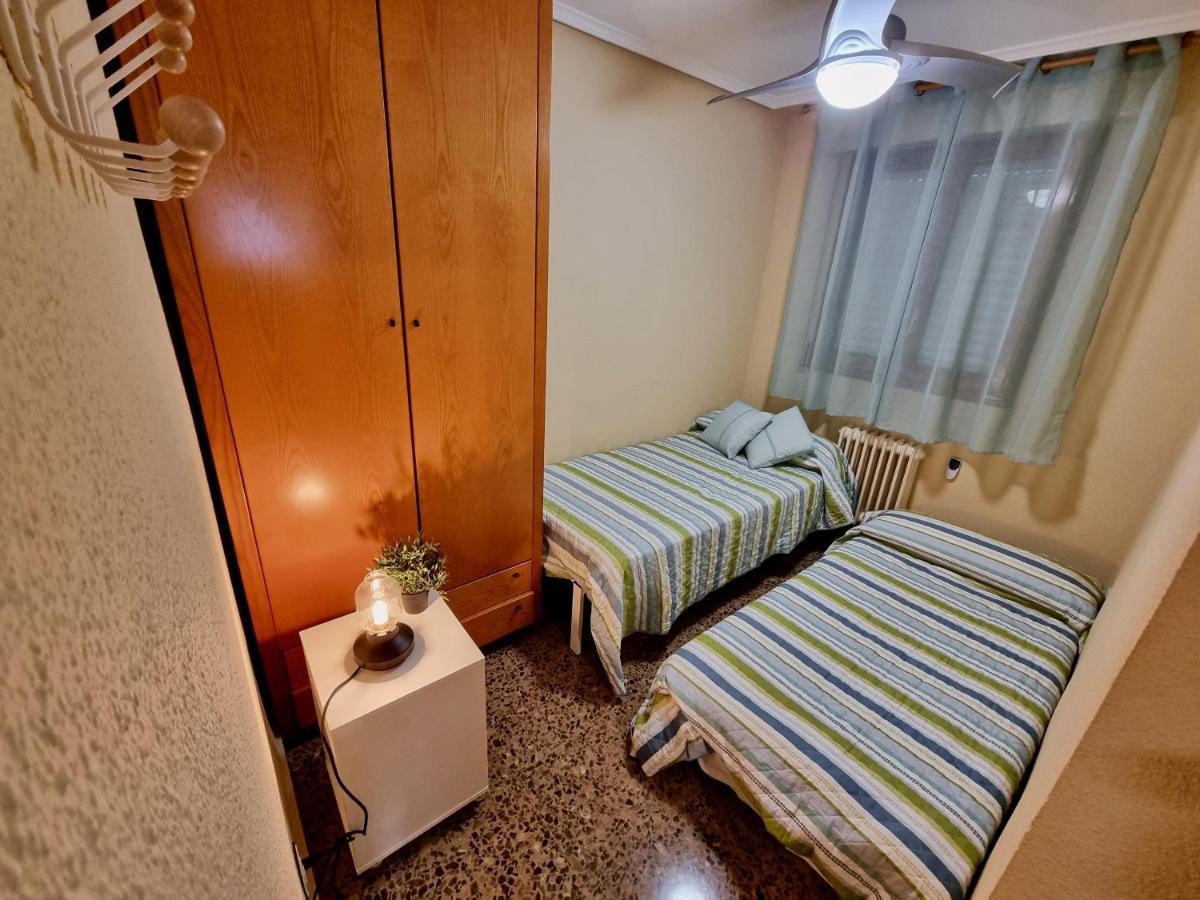 Apartamento Montse Zaragoza Buitenkant foto